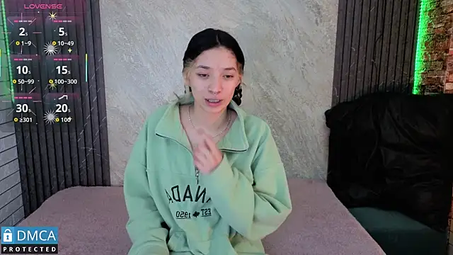 Snapshot of stepha__ chatting on 11-27-25, 11:12 stepha online show from 11-27-25, 11:12