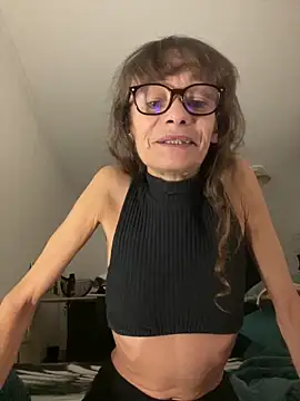 Chris06d22xh online show from 10-05-25, 06:06