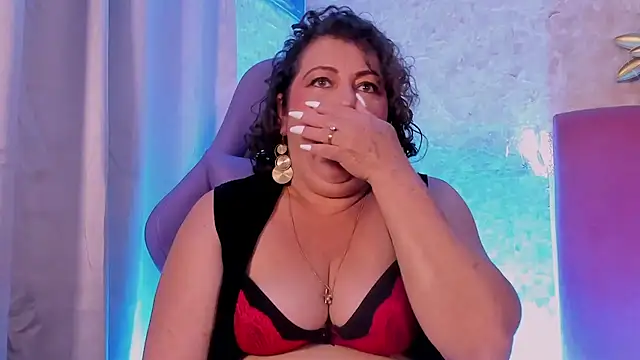 Snapshot of PalomaLombardi chatting on 11-19-25, 08:09 PalomaLombardi online show from 11-19-25, 08:09