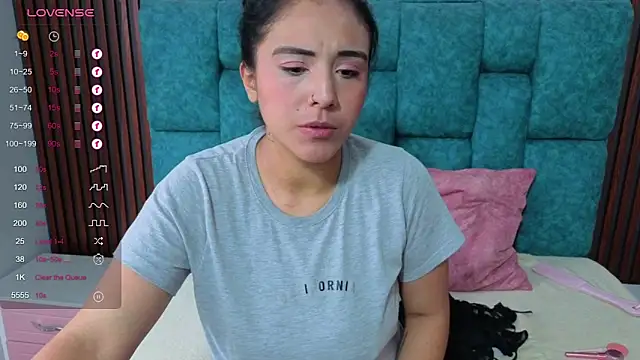 EmilyGala online show from 10-11-25, 12:04