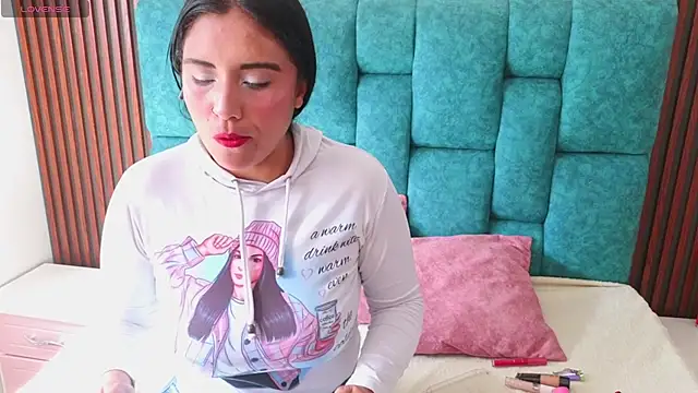 EmilyGala online show from 10-20-25, 07:36