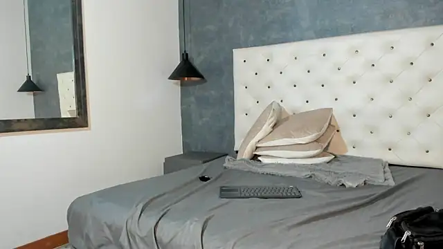 Daddy Darcks online show from 10-24-25, 08:27