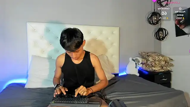 Daddy Darcks online show from 11-15-25, 08:38