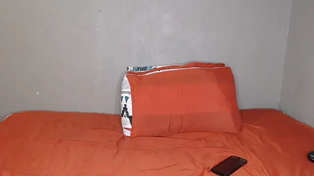 Lunalee online show from 02-22-26, 10:19