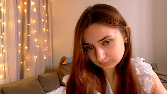 Lelia Vibe online show from 12-16-25, 01:27