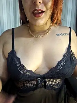 Snapshot of RuivaMisteriosa3 chatting on 11-07-25, 05:51 RuivaMisteriosa3 online show from 11-07-25, 05:51