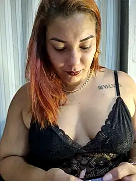 Snapshot of RuivaMisteriosa3 chatting on 11-09-25, 06:01 RuivaMisteriosa3 online show from 11-09-25, 06:01