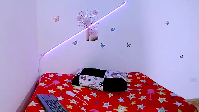 angelyxs online show from 10-15-25, 07:25