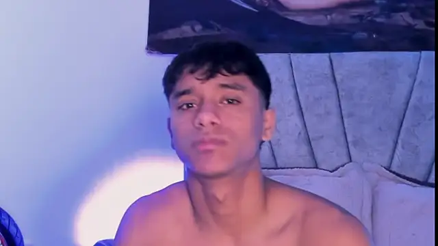 Snapshot of ZYZZ1312 chatting on 10-28-25, 06:54 ZYZZ1312 online show from 10-28-25, 06:54