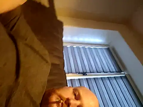 svenni2525 online show from 11-15-25, 08:00