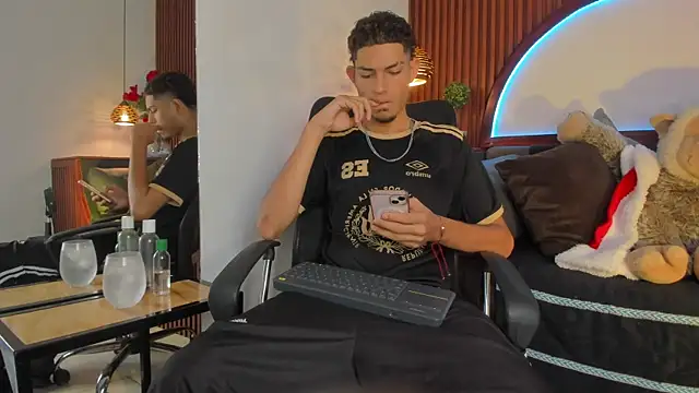 Adonis WB online show from 12-19-25, 09:00