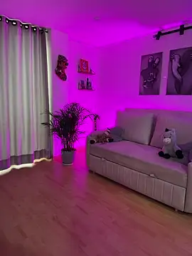 paula boom online show from 12-17-25, 10:16