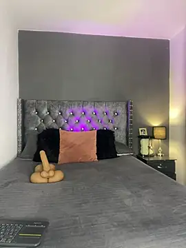 Snapshot of sofii_escobar chatting on 02-22-26, 11:03 sofii escobar online show from 02-22-26, 11:03