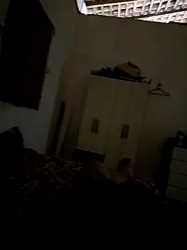 hendy692 online show from 11-07-25, 03:28