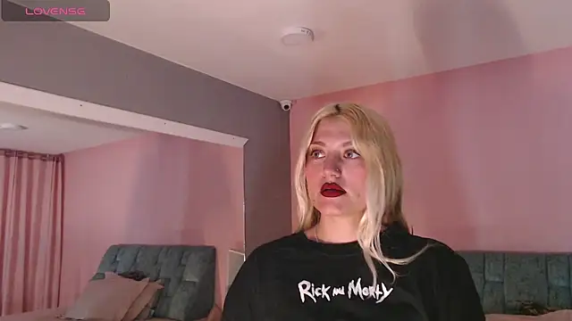 Camila Russoo online show from 02-19-26, 08:38