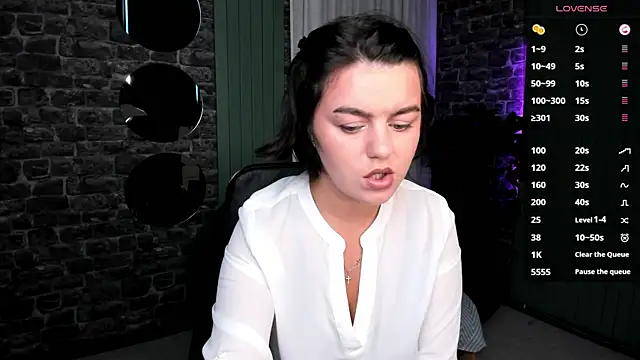 moodberry online show from 10-17-25, 07:00