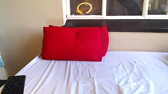 PetiteEbonyBabe online show from 10-22-25, 08:58