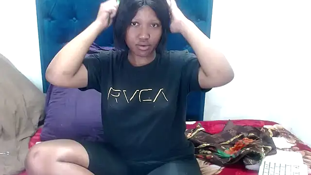 BUNNYCHOWX28 online show from 11-24-25, 09:58