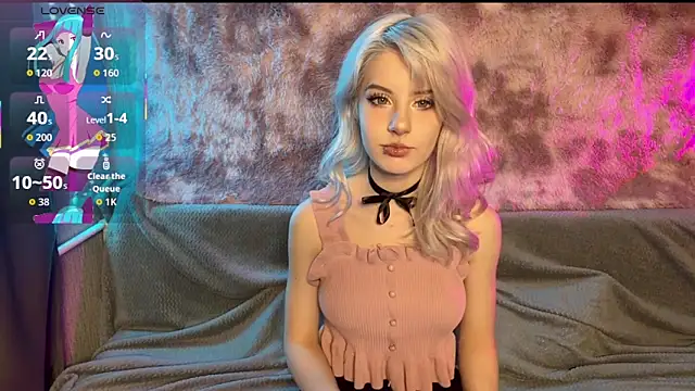 Snapshot of snowy_lisa chatting on 03-14-26, 02:44 snowy lisa online show from 03-14-26, 02:44