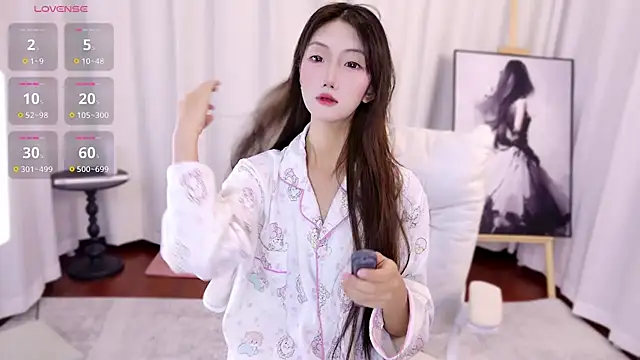 hanbaobao online show from 10-18-25, 10:27