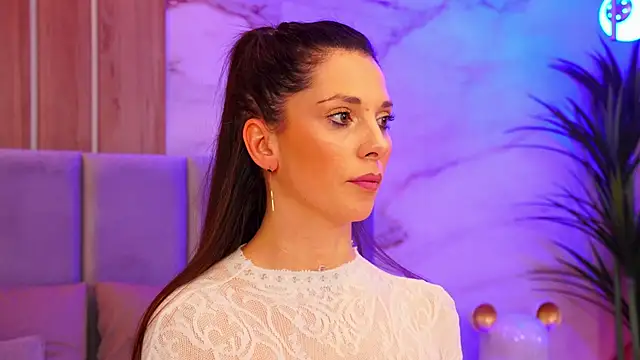 EllyLynn online show from 01-08-26, 08:33