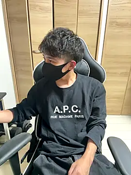 jiji9253 online show from 10-15-25, 01:33