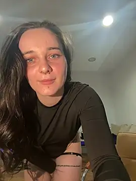 Snapshot of Baby_Eva23 chatting on 02-20-26, 07:14 Baby Eva23 online show from 02-20-26, 07:14