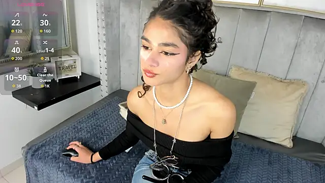 Puffy Hearts online show from 10-07-25, 04:59