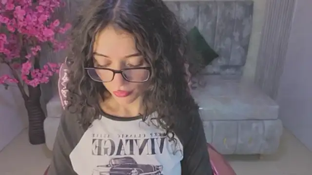 Snapshot of valkiria_ardent_s chatting on 02-07-26, 12:58 valkiria ardent s online show from 02-07-26, 12:58