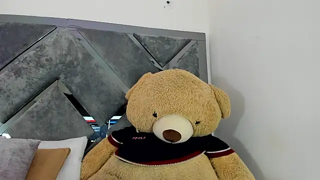 Sweet Salome1 online show from 10-19-25, 02:50