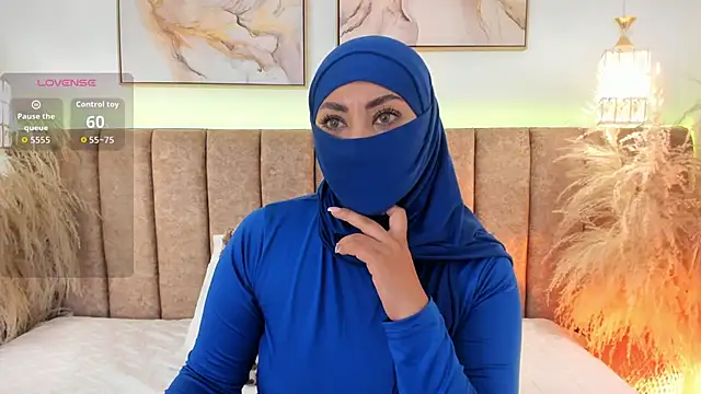 azza   online show from 11-19-25, 12:27