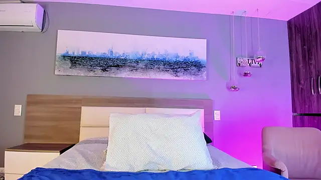  Ashly 77 online show from 10-22-25, 07:02