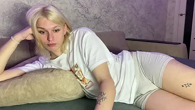 evelina228 online show from 10-18-25, 08:20