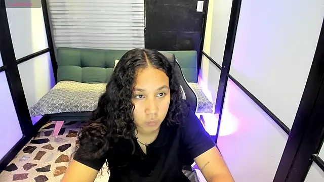 Noahsmitth  online show from 09-30-25, 04:06