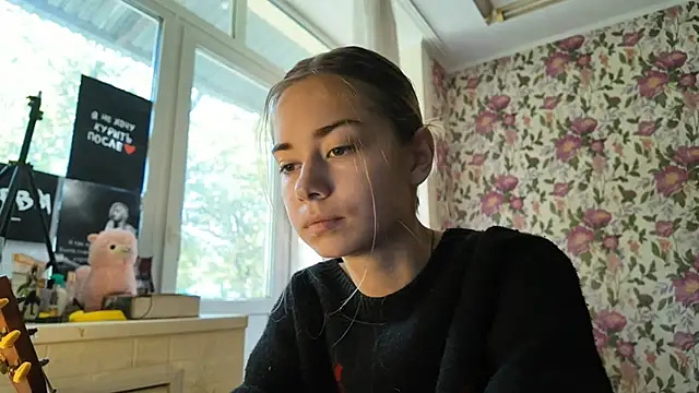 Witching Moon online show from 09-11-25, 08:47