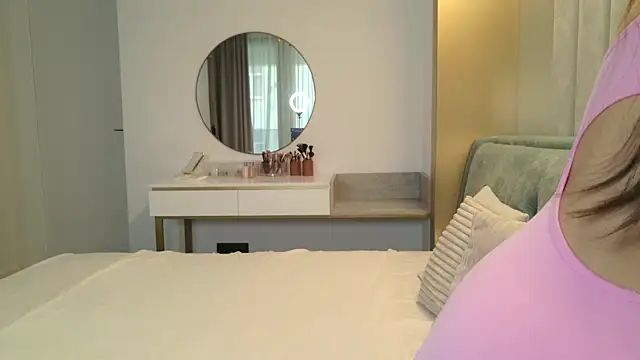 Snapshot of Lexii_otto chatting on 04-04-26, 05:49 Lexii otto online show from 04-04-26, 05:49