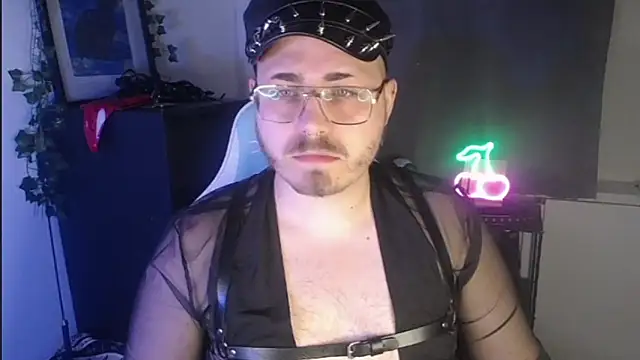 Snapshot of FabianKinky chatting on 09-24-25, 08:45 FabianKinky online show from 09-24-25, 08:45