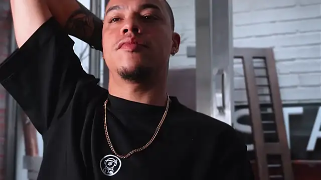 AlphaMasterXxx online show from 04-15-26, 08:09