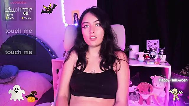 namiiwhite online show from 10-30-25, 11:05