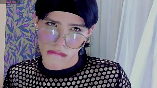 mysterius boy online show from 09-10-25, 07:14