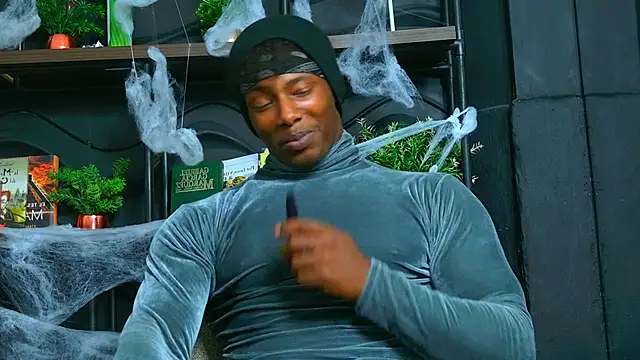 Snapshot of dalton_asher chatting on 10-19-25, 07:20 dalton asher online show from 10-19-25, 07:20