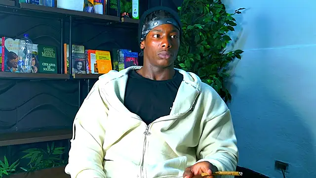 Snapshot of dalton_asher chatting on 11-18-25, 07:13 dalton asher online show from 11-18-25, 07:13