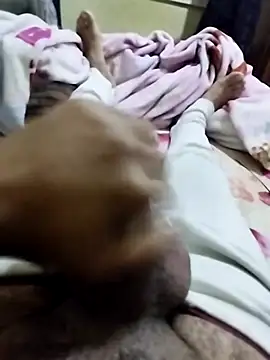 Snapshot of Sambox979 chatting on 02-13-26, 11:12 Sambox979 online show from 02-13-26, 11:12