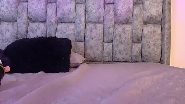 Lizbeth Rouse online show from 01-14-26, 10:32