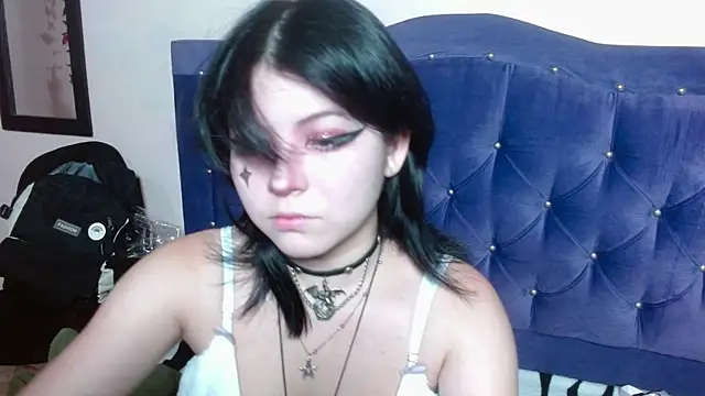 Ginebra Sensual online show from 10-07-25, 12:13