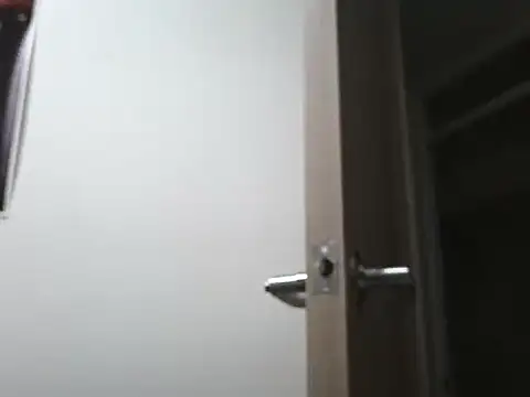 Snapshot of veluvb chatting on 09-16-25, 01:39 veluvb online show from 09-16-25, 01:39