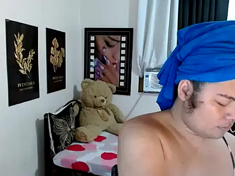 TSbrianaHugeCock online show from 04-07-26, 02:06