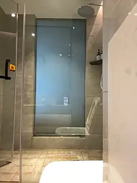 coco-o online show from 11-08-25, 06:24