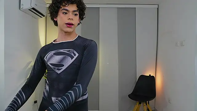 Snapshot of Timmyshy_ chatting on 10-11-25, 04:01 Timmyshy online show from 10-11-25, 04:01