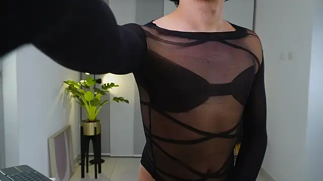 Snapshot of Timmyshy_ chatting on 11-11-25, 03:28 Timmyshy online show from 11-11-25, 03:28